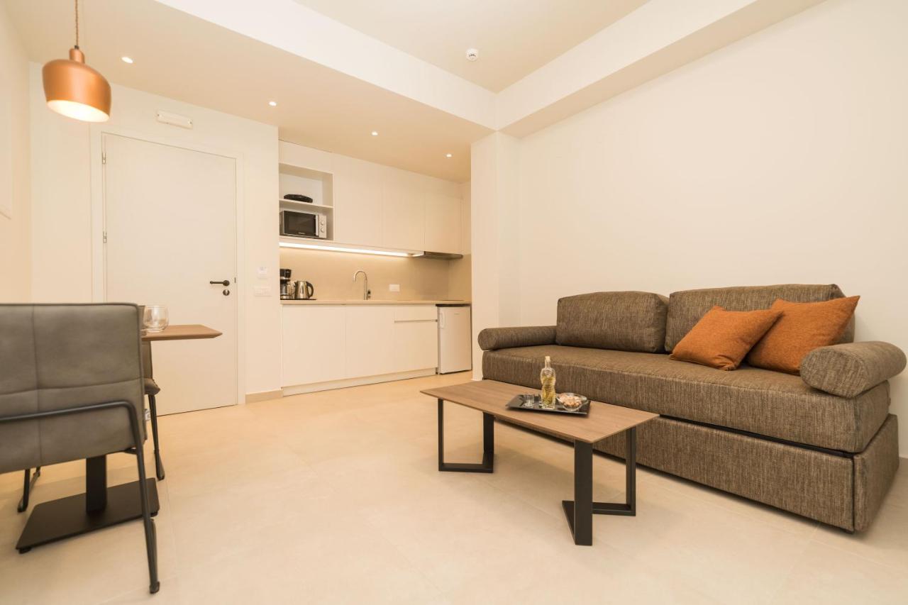Antel Suites & Apartments Chania  ภายนอก รูปภาพ